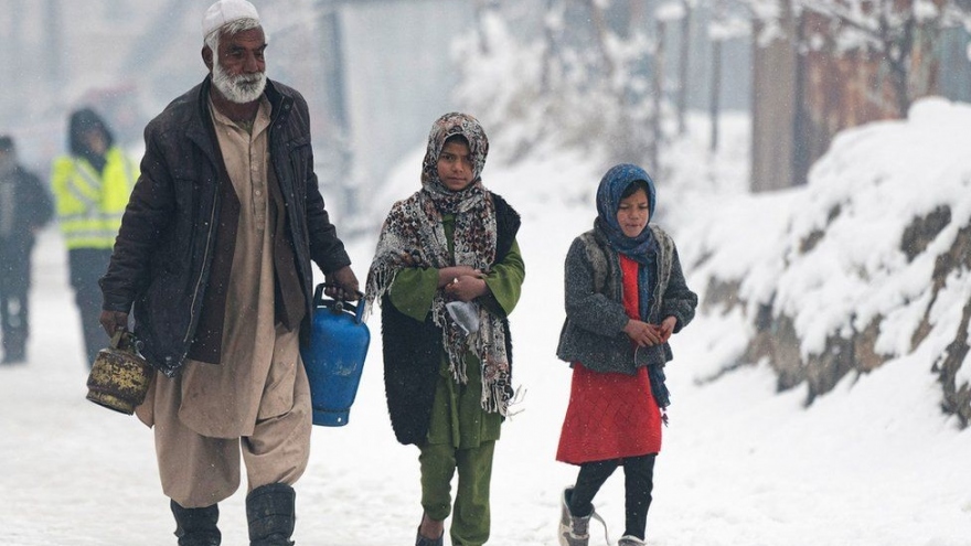 Người dân Afghanistan đang chết dần vì mùa đông băng giá